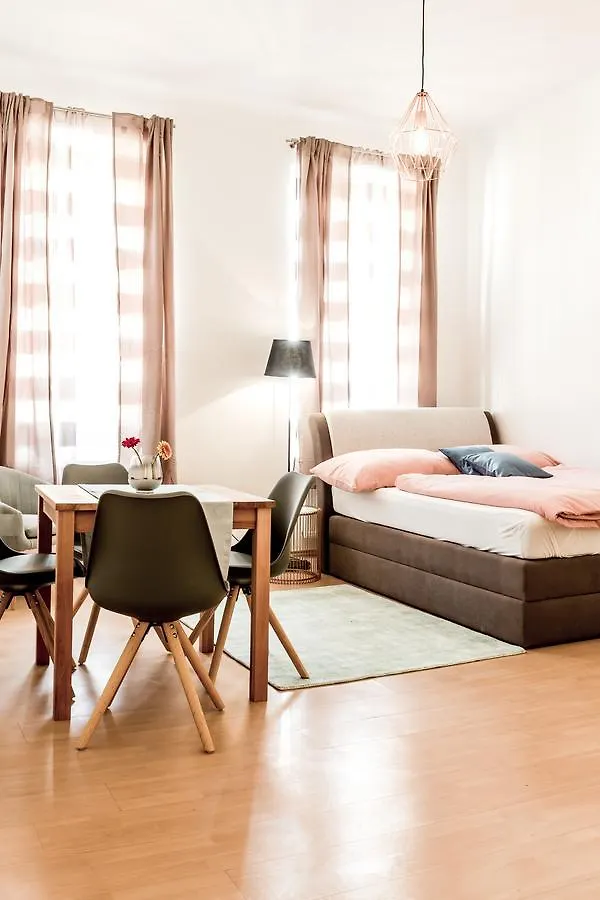 Holiday & Business Apartments 1160 비엔나